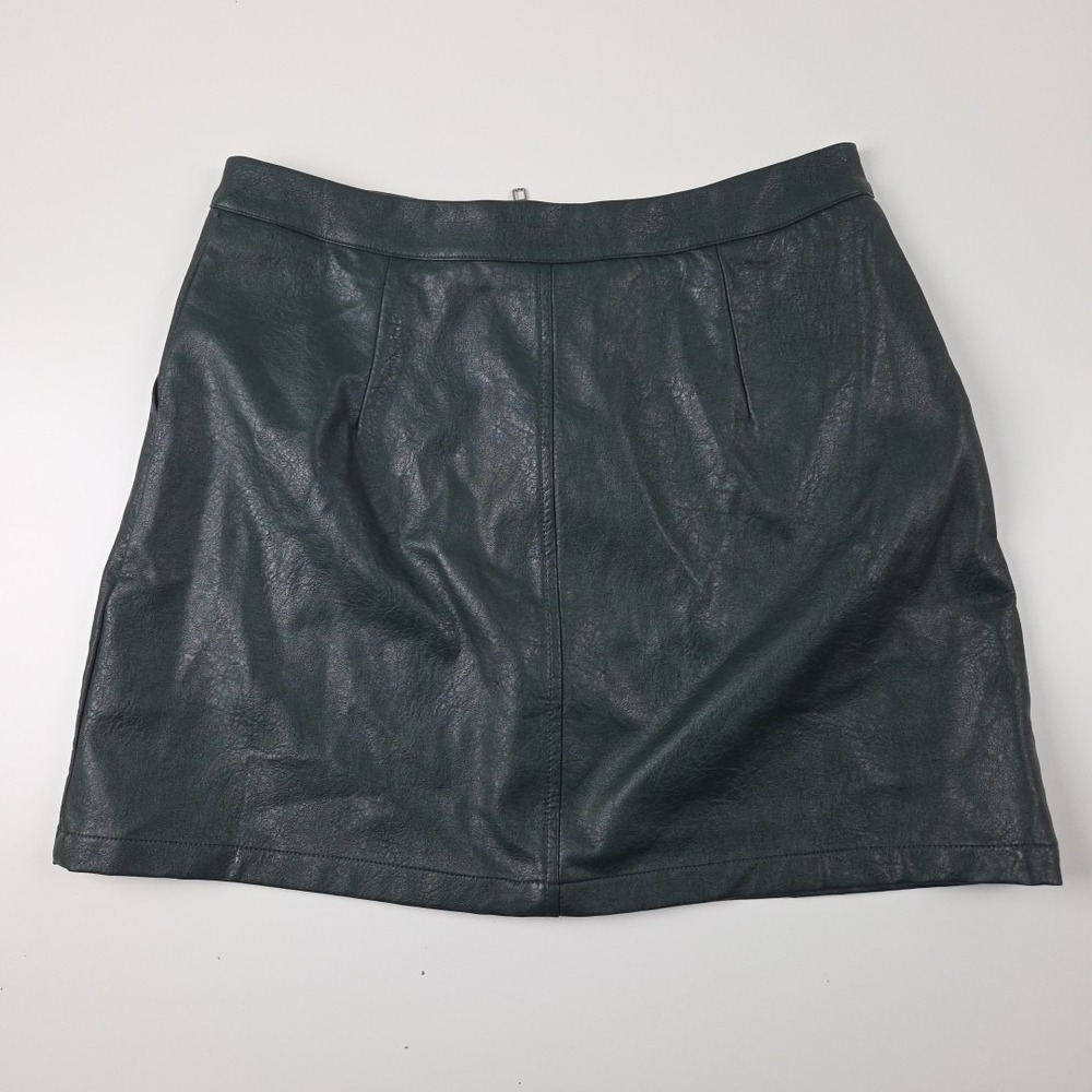 NEW-Comme USA Green  Faux Leather Zippered‎ Front Women's Skirt Size Medium